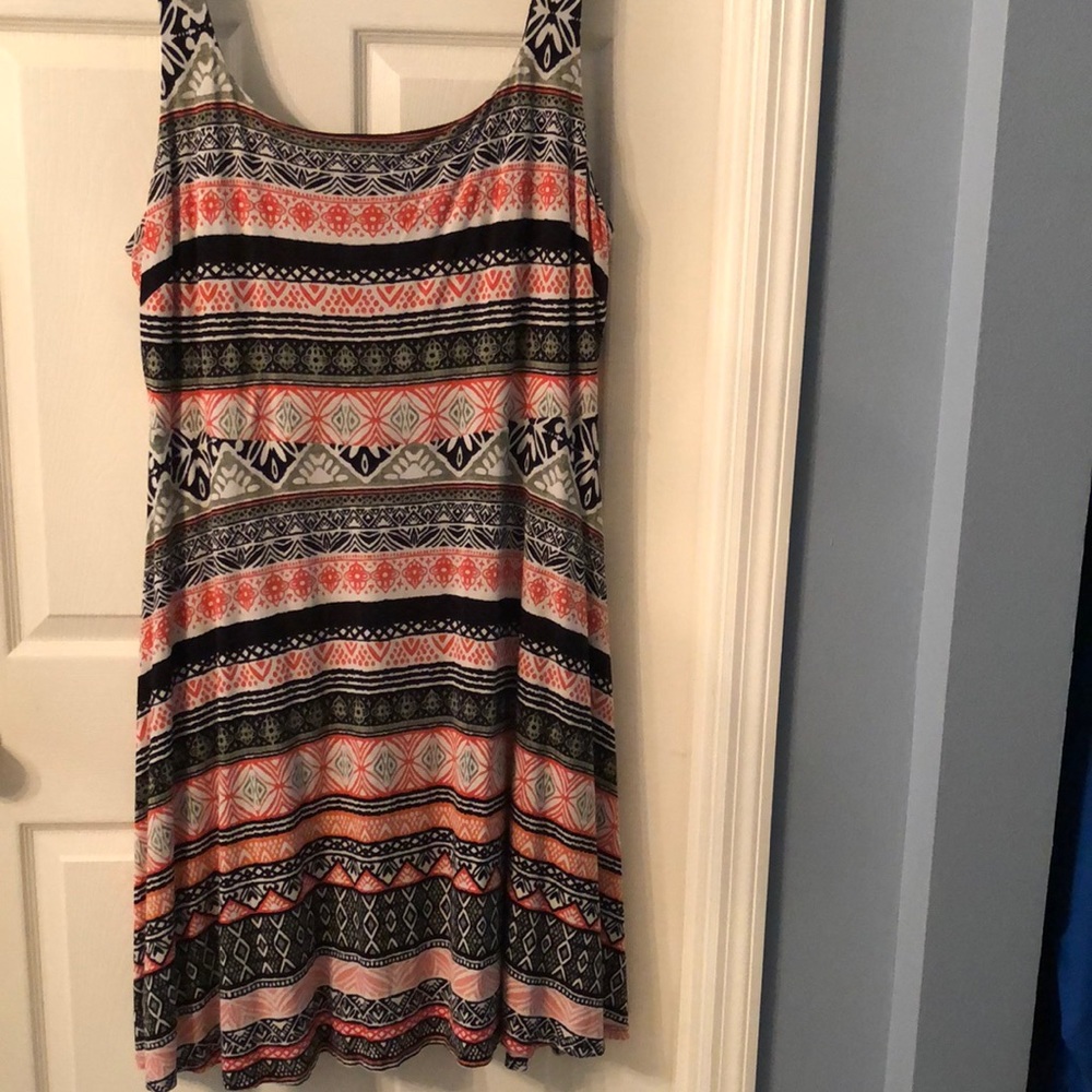 JUST IN TIME FOR SUMMER. LOFT PLUS, women’s dress, 22W